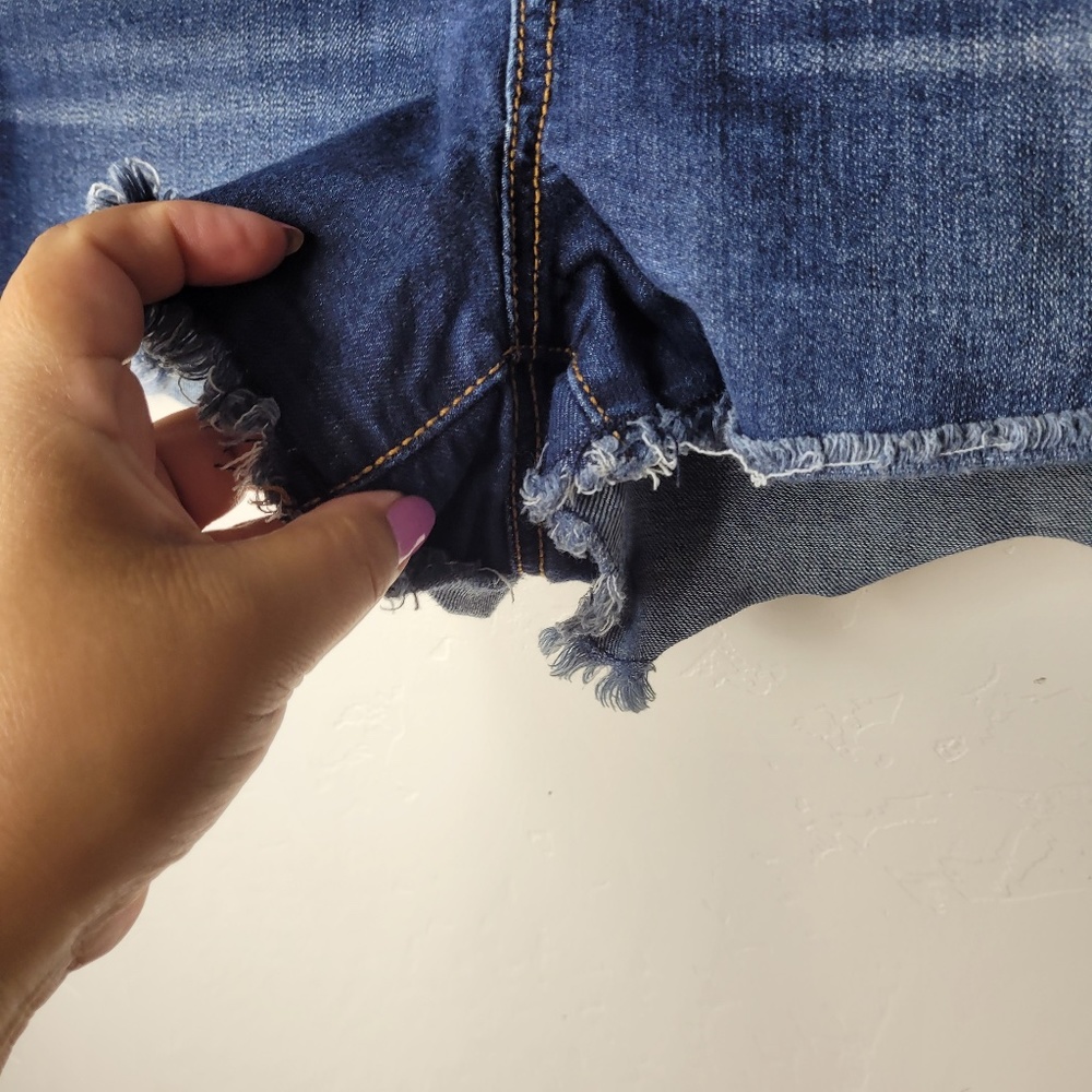 Mudd Dark Wash FLX Stretch Denim Shorts - Picture 2 of 6